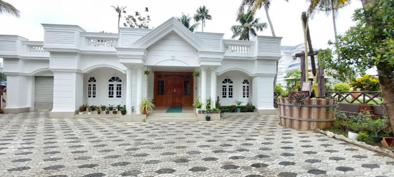 Jinan Palace Guest House Jinan Palace Guest House Nedumbassery Dış mekan fotoğraf